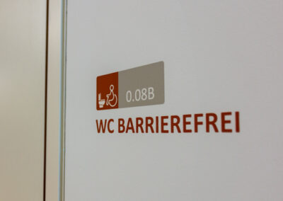 WC barrierefrei im Haus für Kinder